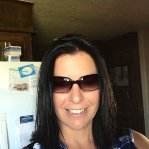 Meet your Posher, Monika